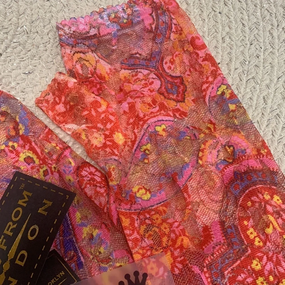 Free people look from London fingerless lace gloves one size new with tags